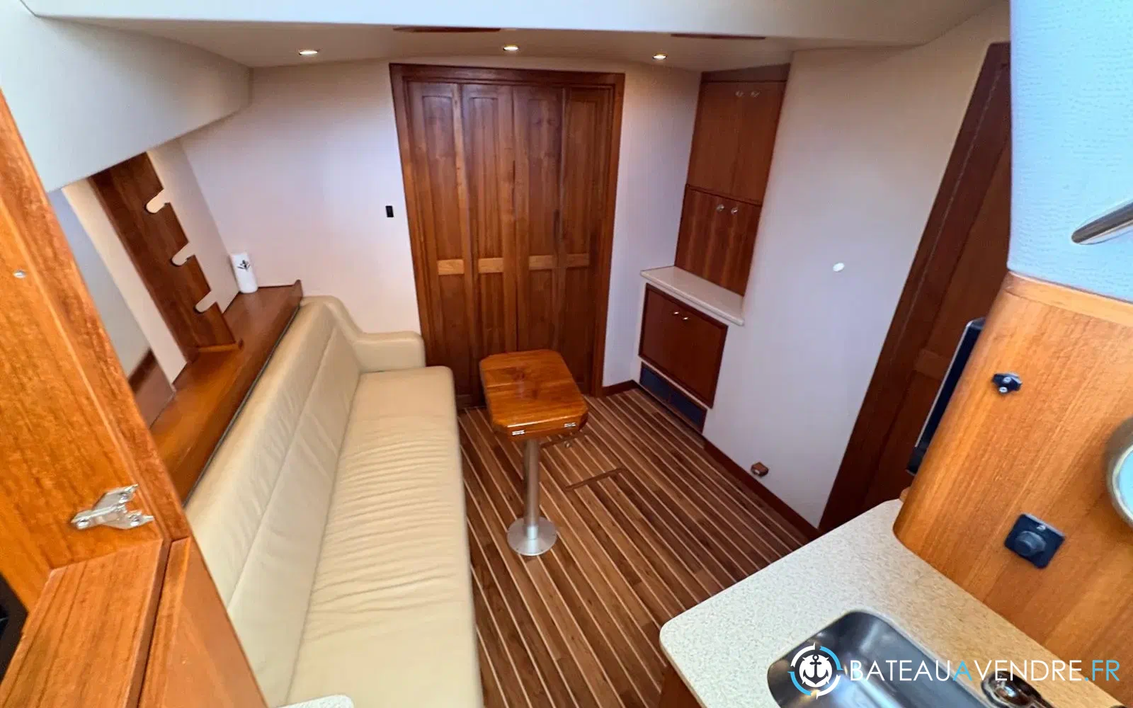slider 16 Albemarle Marine Albemarle 360 Express