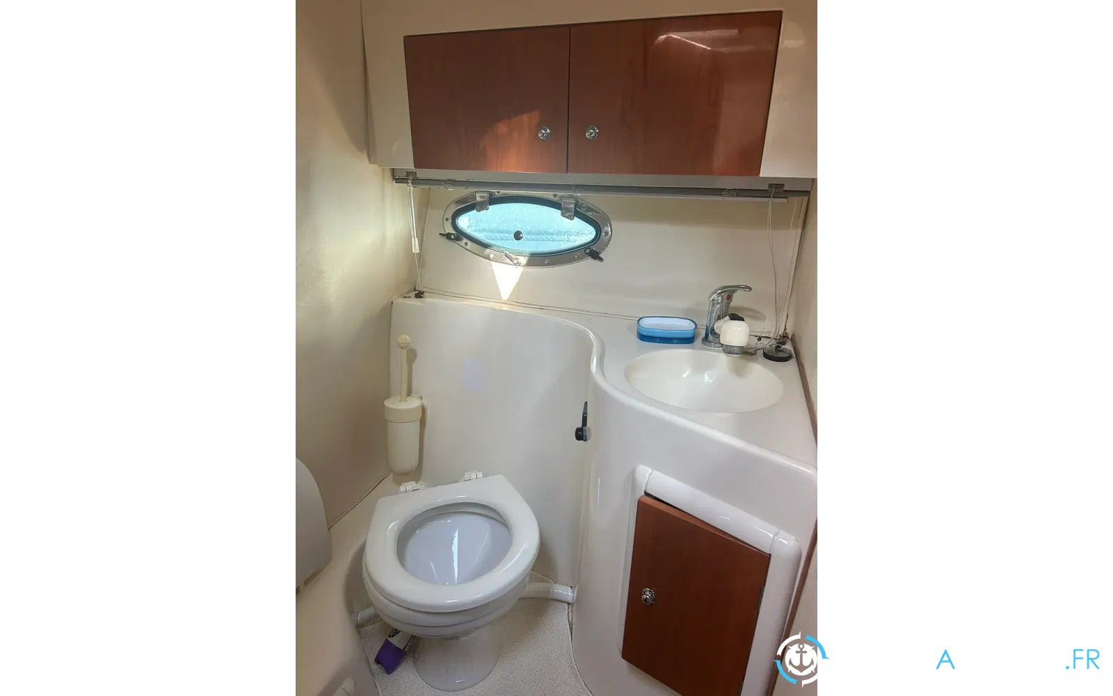slider 9 Airon Marine 325