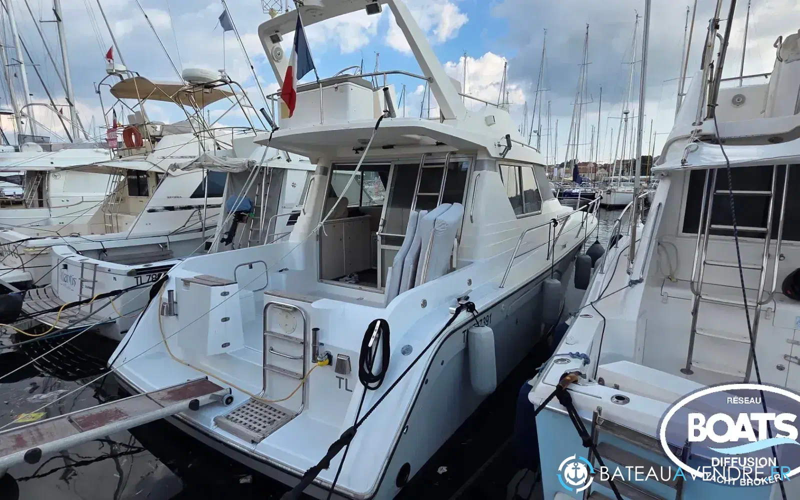 slider 0 Gibert Marine Jamaica 38