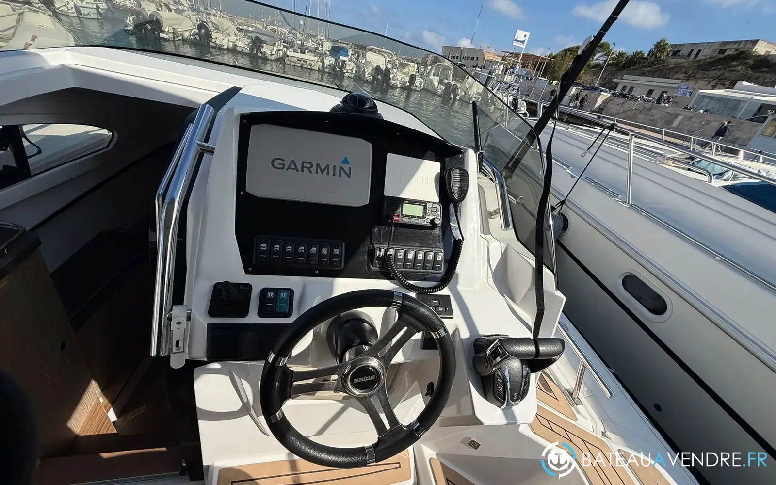 slider 17 Salpa Soleil 33