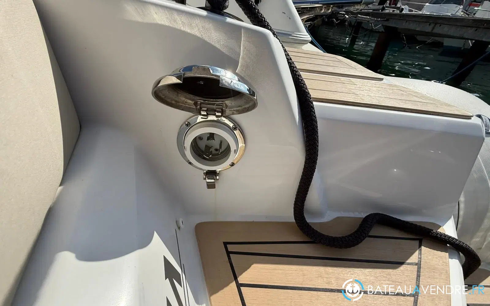 slider 38 Salpa Soleil 33