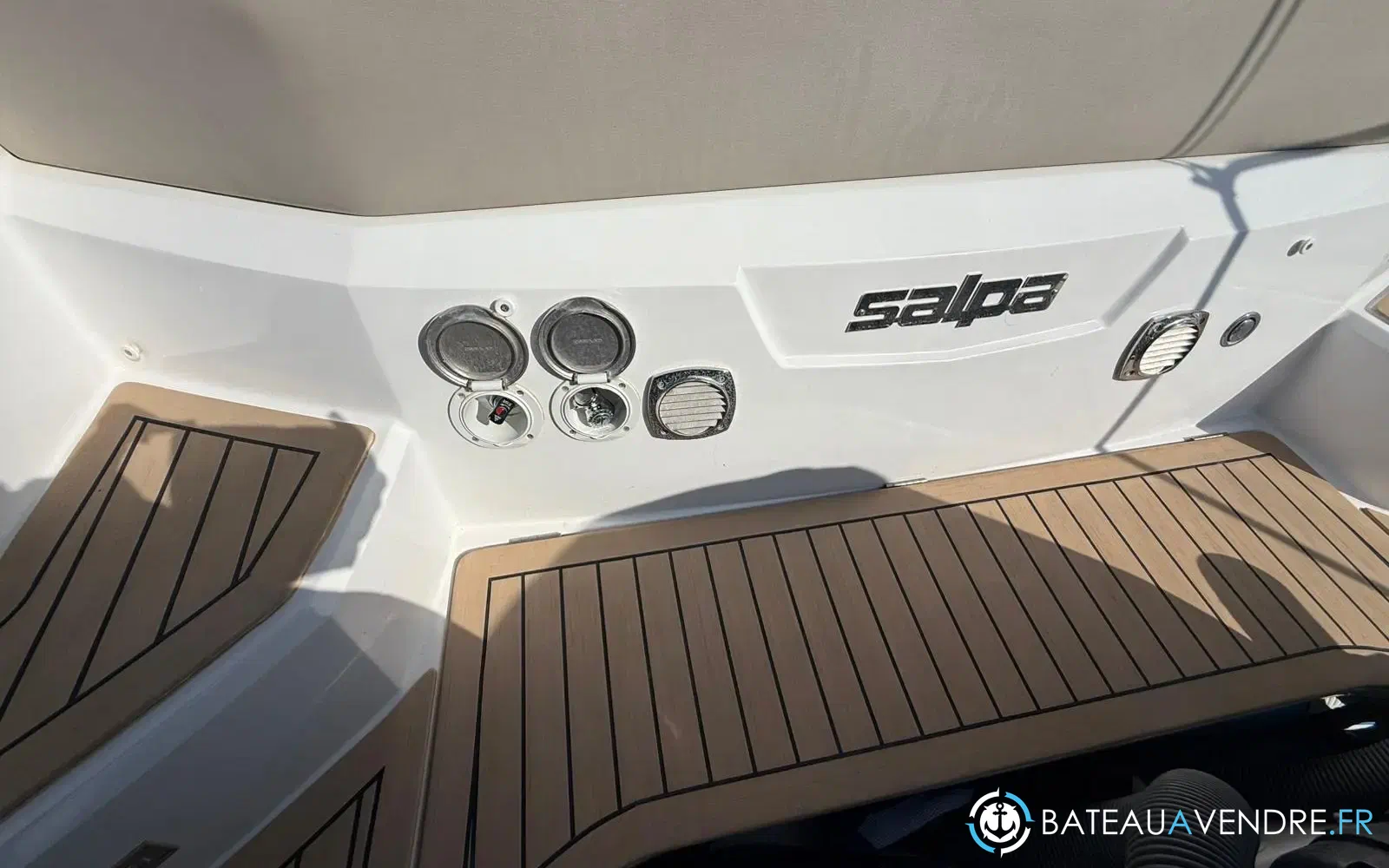 slider 39 Salpa Soleil 33