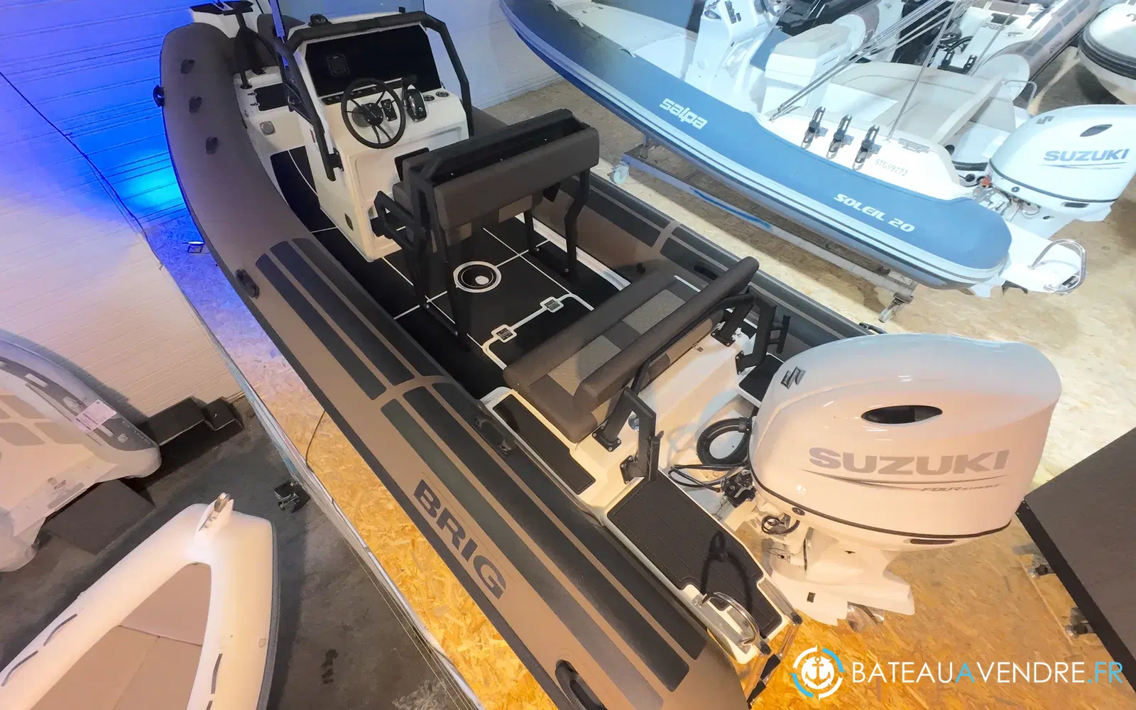 slider 10 Brig Navigator 20