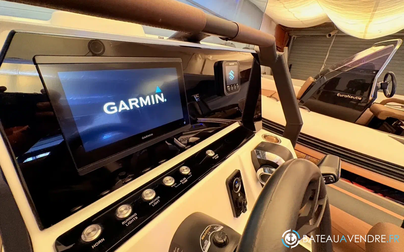 slider 6 Brig Navigator 20