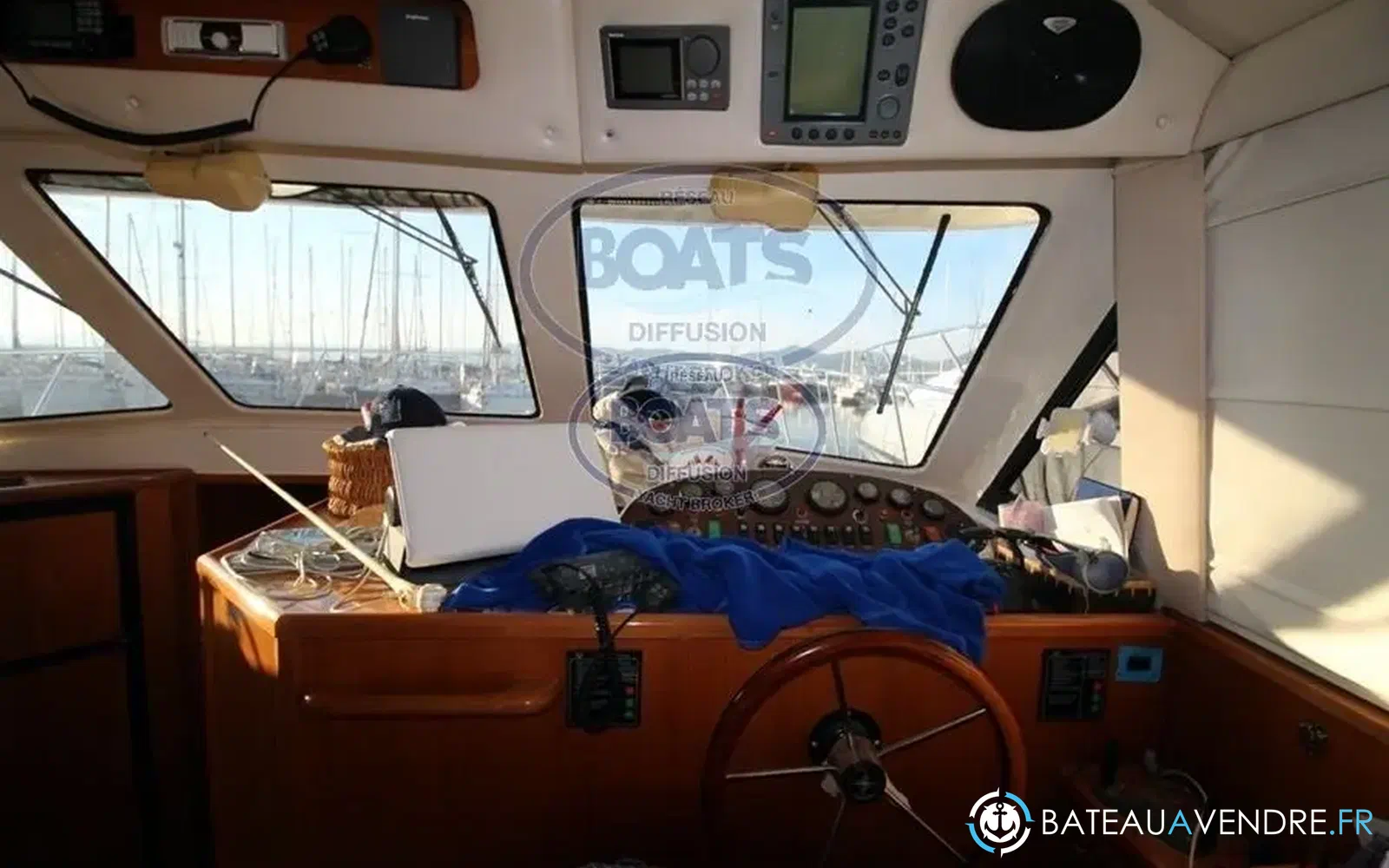 slider 8 Riviera 48