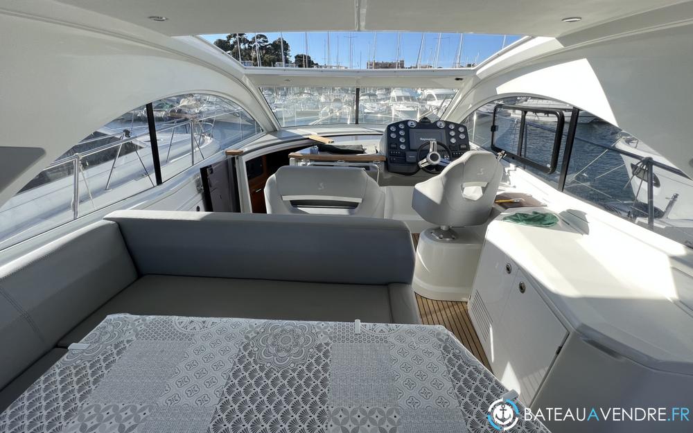 Beneteau Monte Carlo 42 interieur photo 2