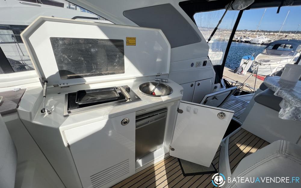 Beneteau Monte Carlo 42 interieur photo 4