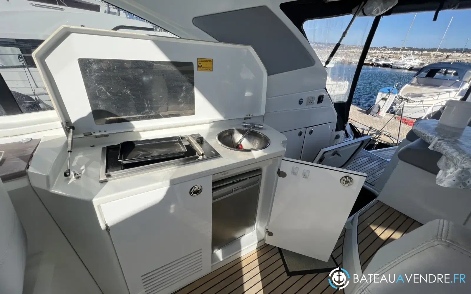 slider 3 Beneteau Monte Carlo 42