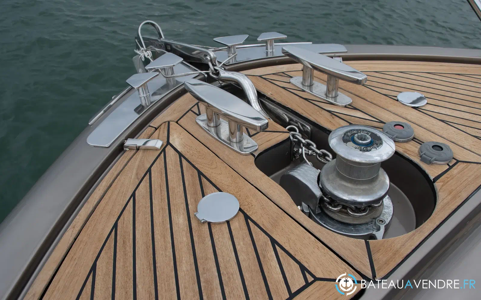 slider 13 Riva le 52