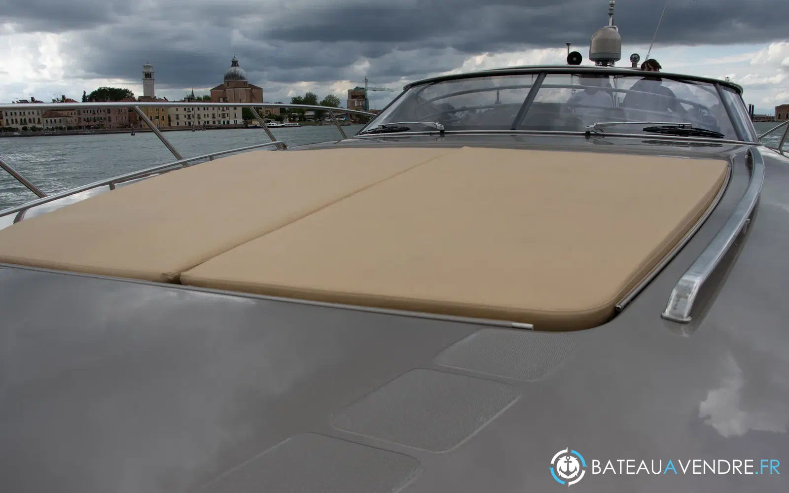 slider 14 Riva le 52