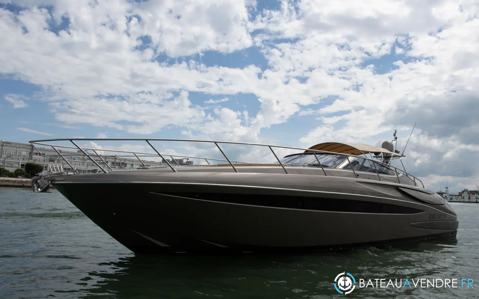 slider 2 Riva le 52