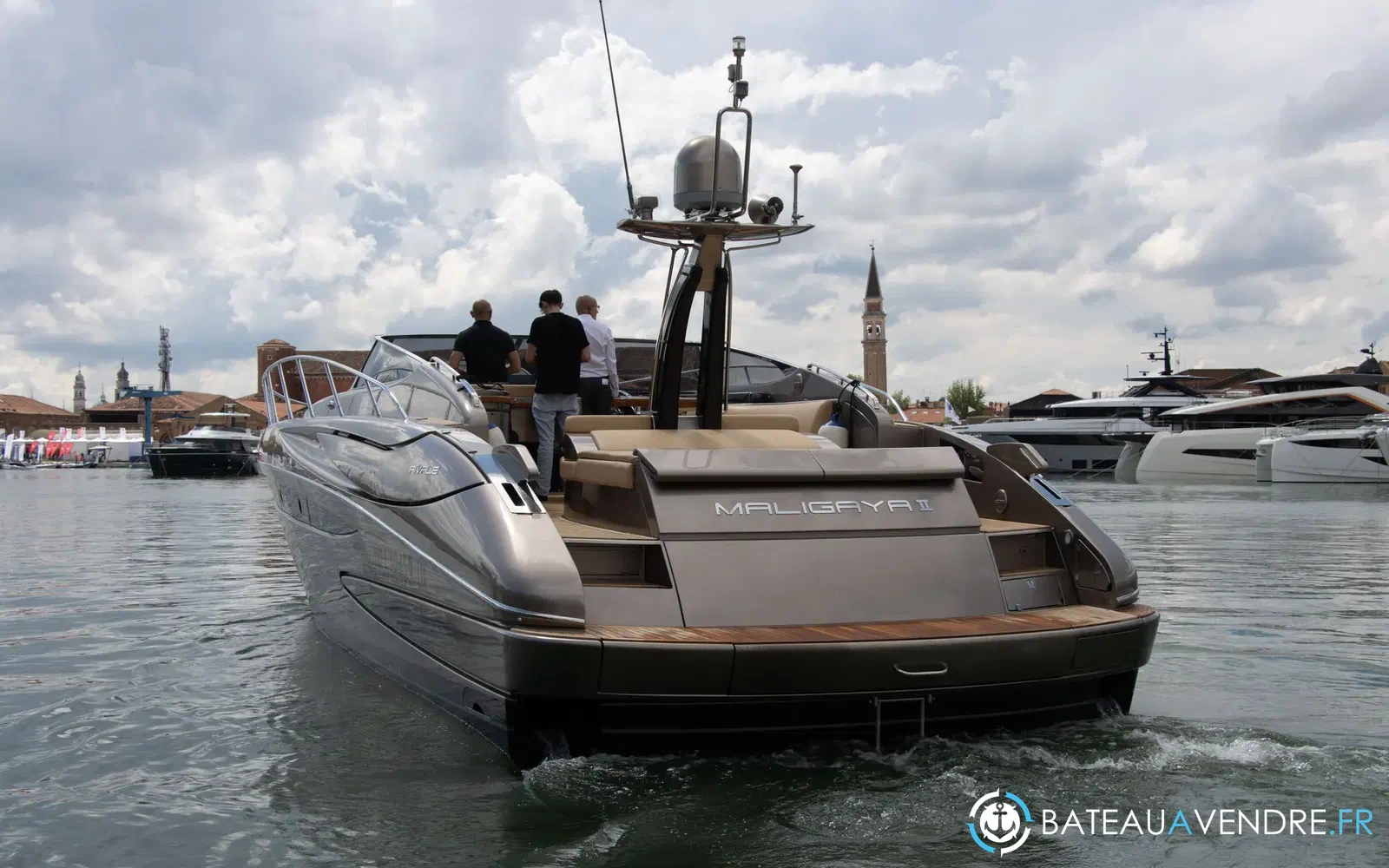 slider 5 Riva le 52