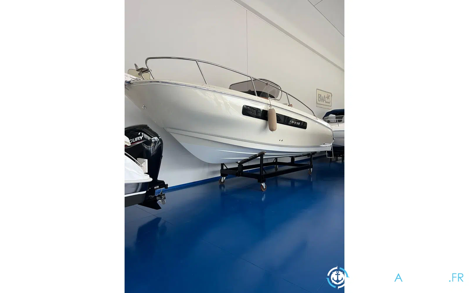 slider 4 Invictus Capoforte CX 240