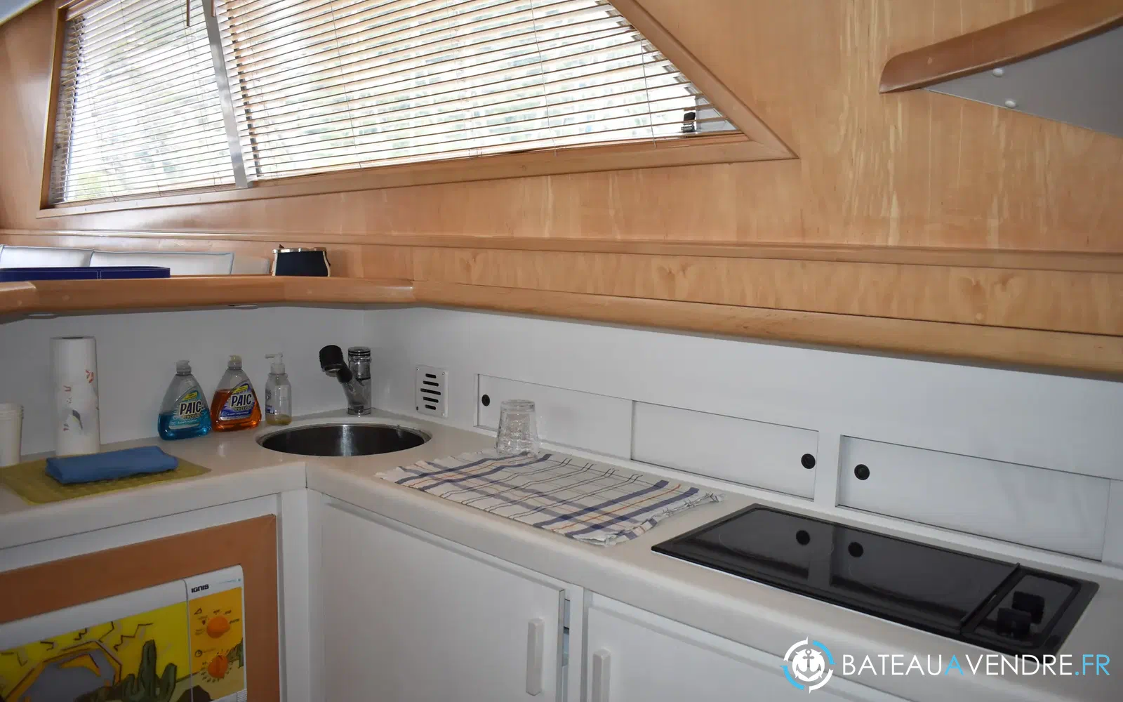 slider 16 Bertram 46 Convertible