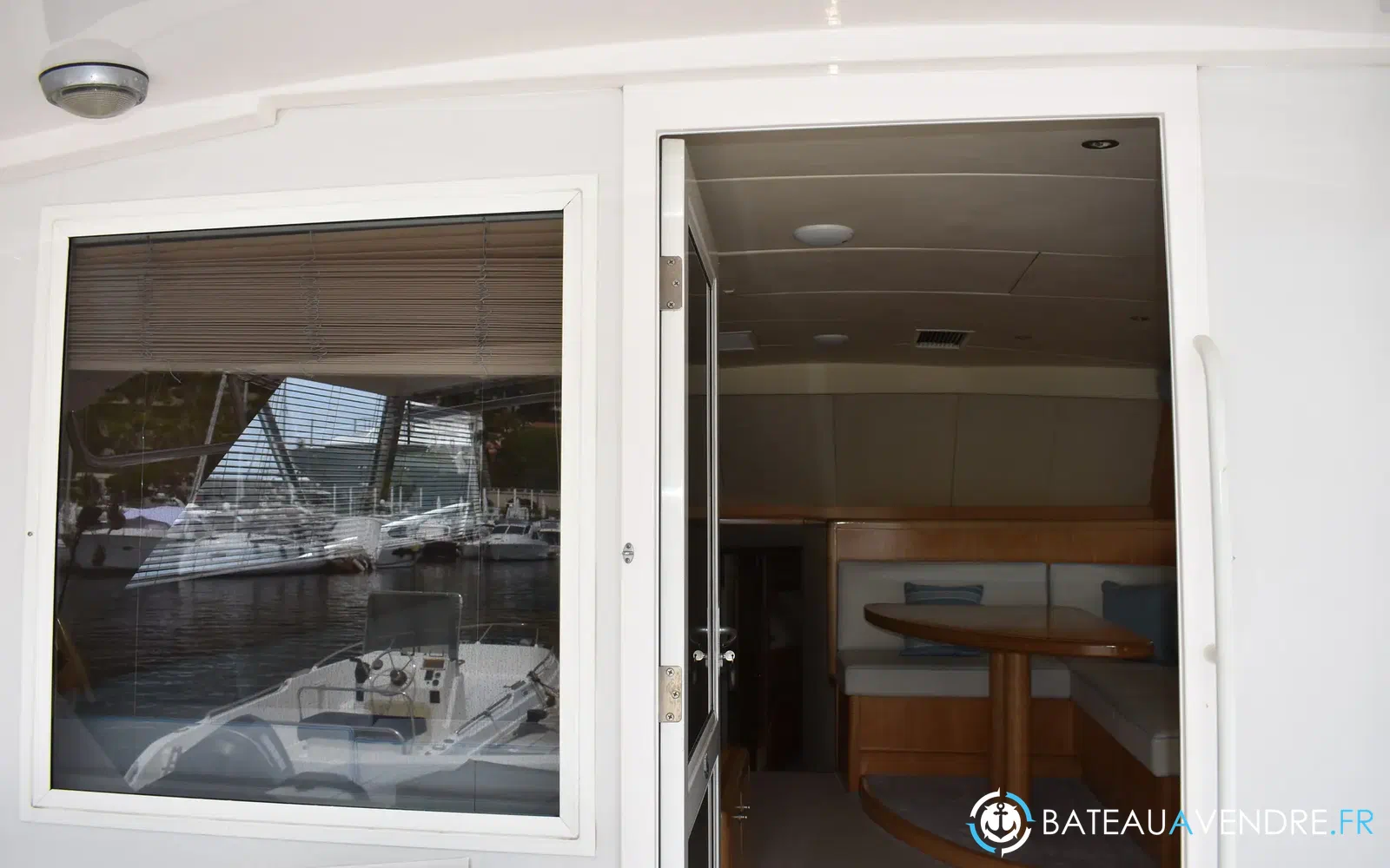 slider 2 Bertram 46 Convertible