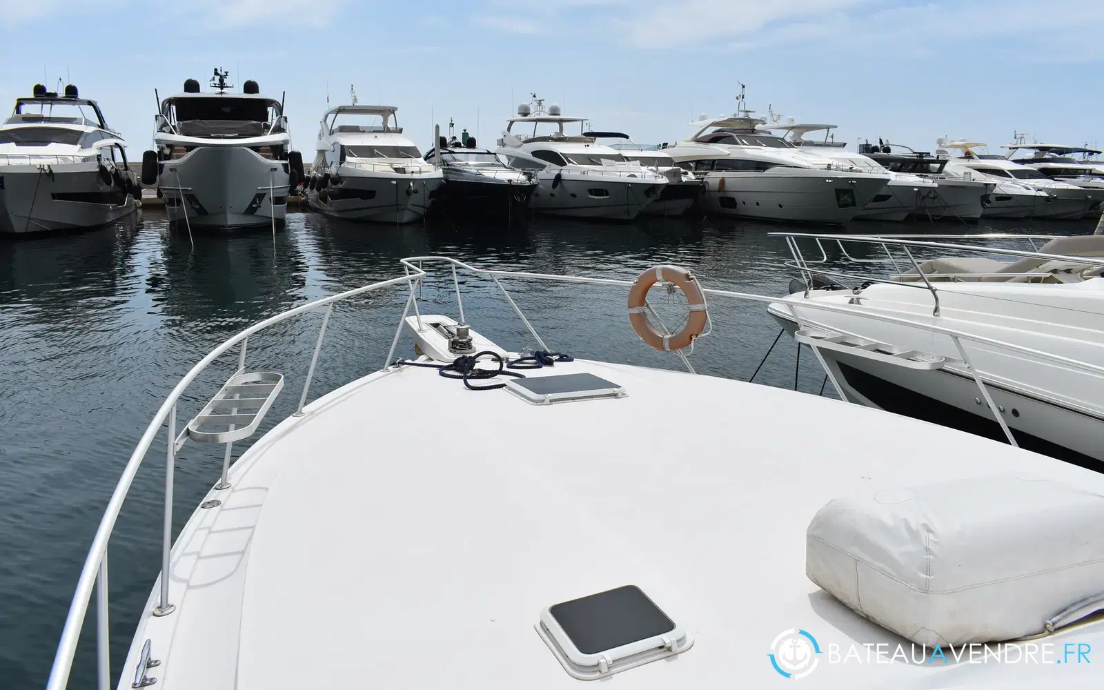 slider 7 Bertram 46 Convertible