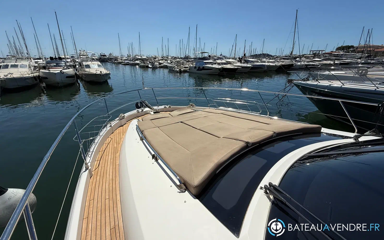 slider 15 Prestige Yachts 620 S