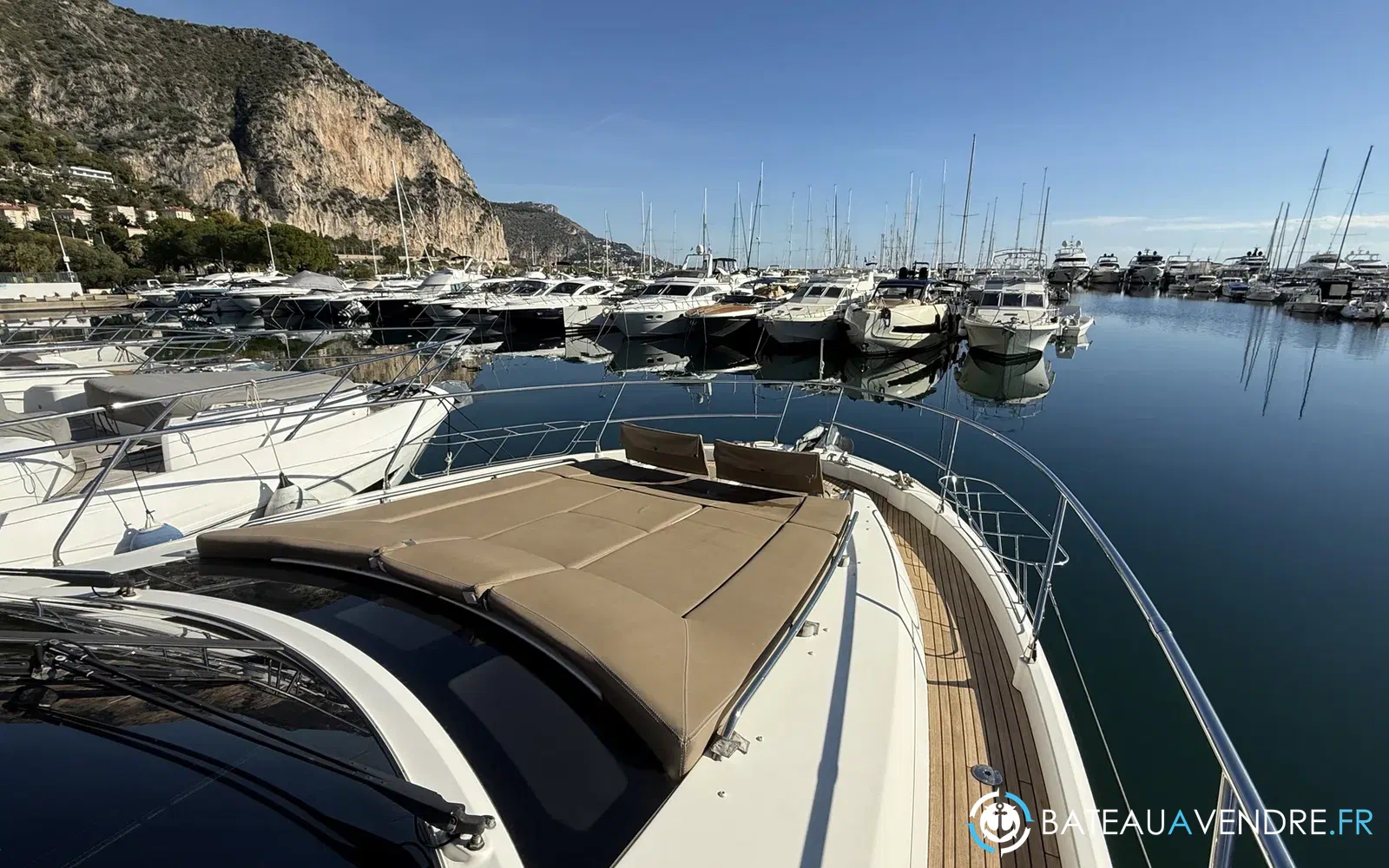 slider 16 Prestige Yachts 620 S