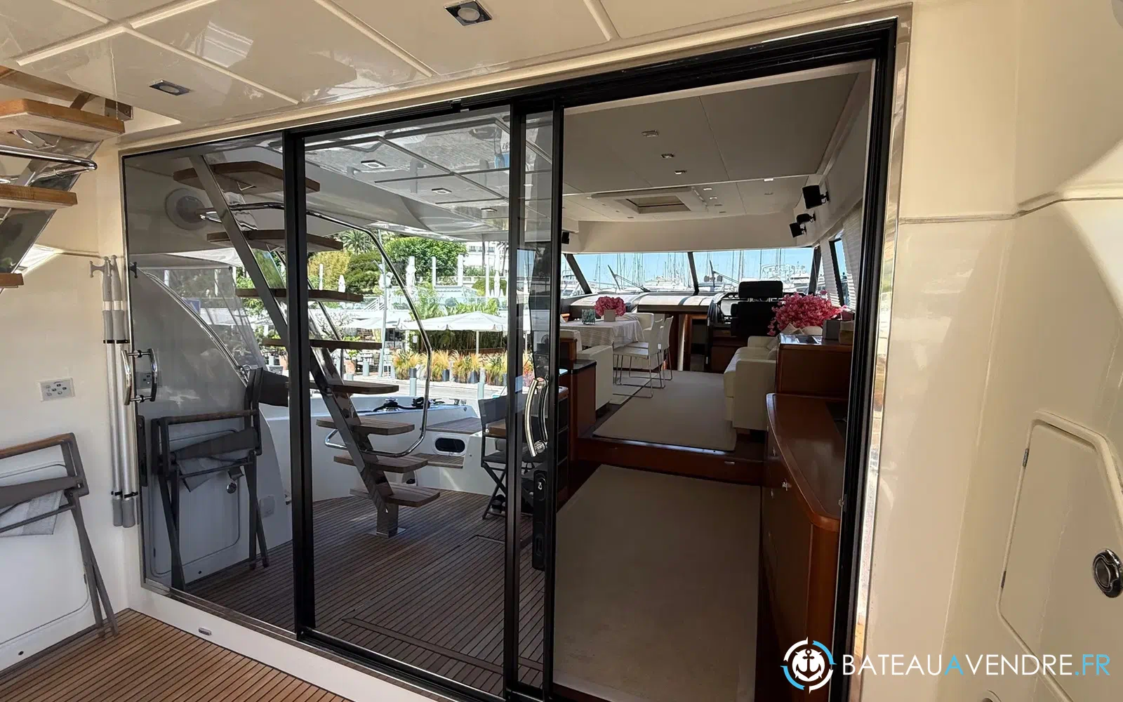 slider 20 Prestige Yachts 620 S