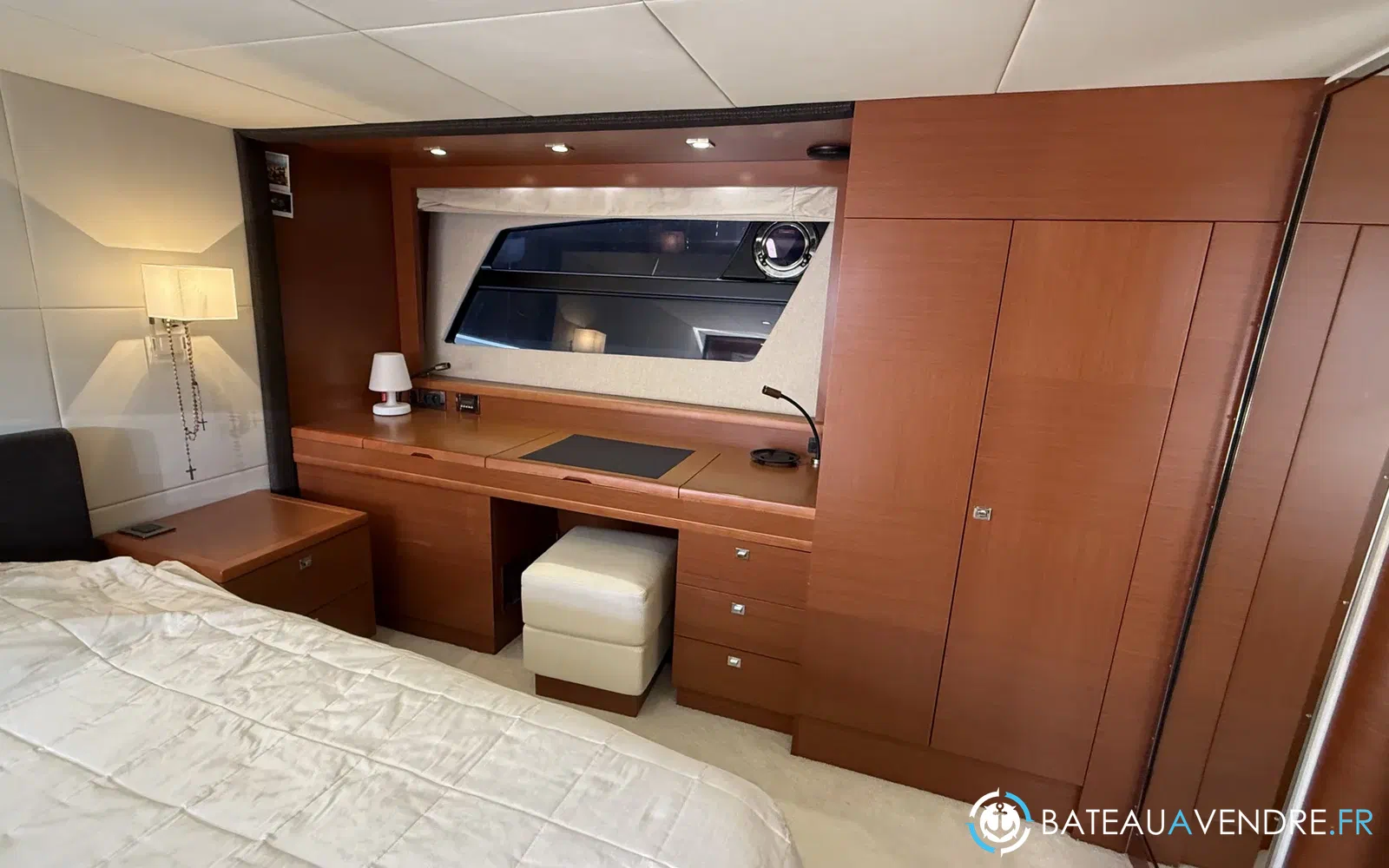 slider 32 Prestige Yachts 620 S