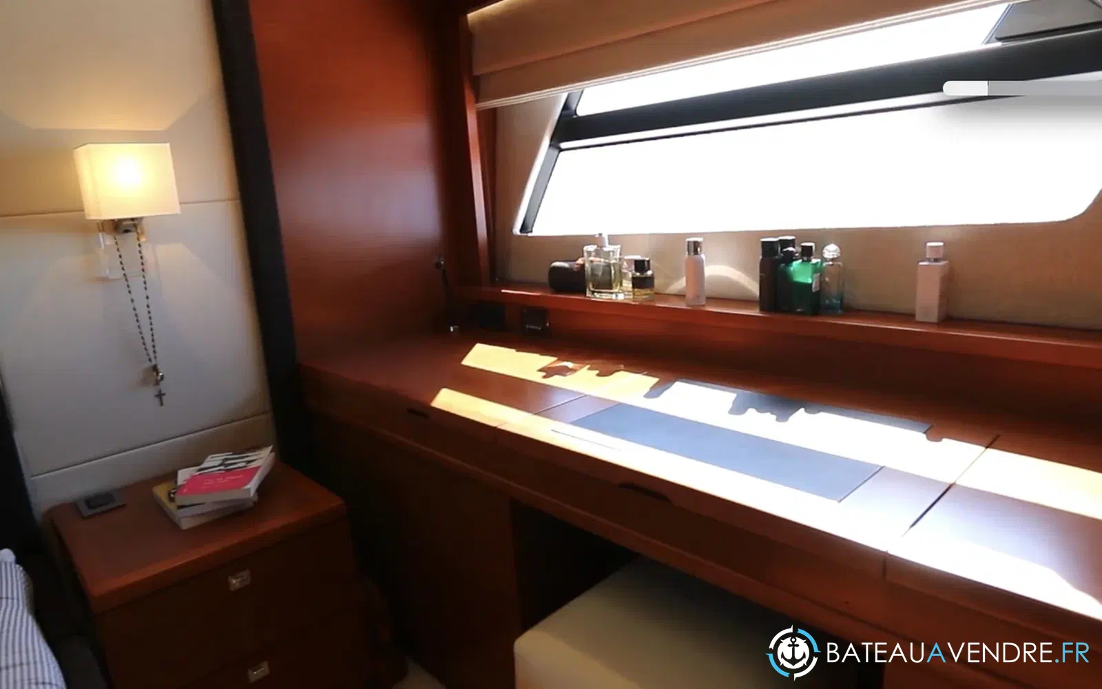 slider 33 Prestige Yachts 620 S