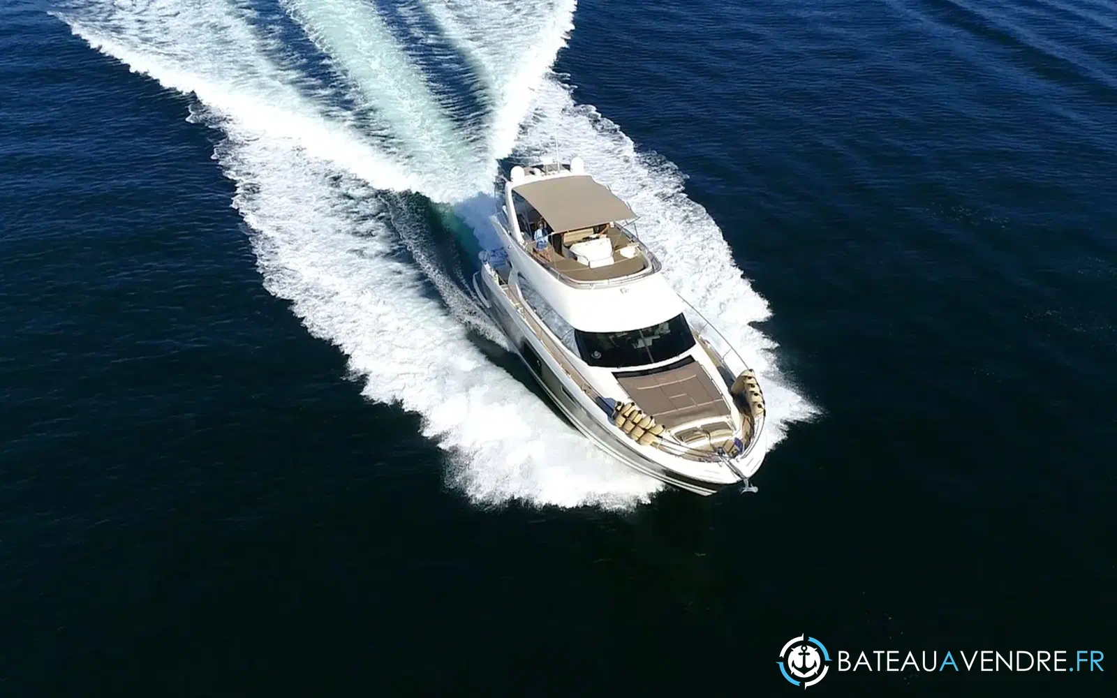 slider 4 Prestige Yachts 620 S
