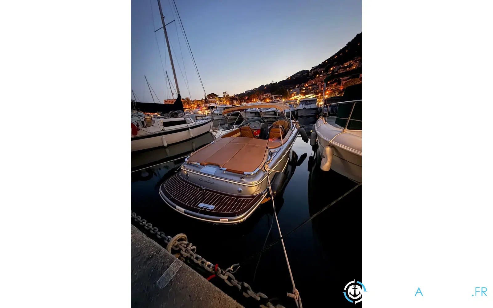 slider 1 Chris Craft Carina 21