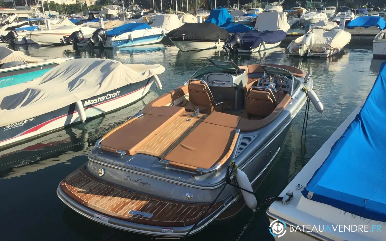 slider 5 Chris Craft Carina 21