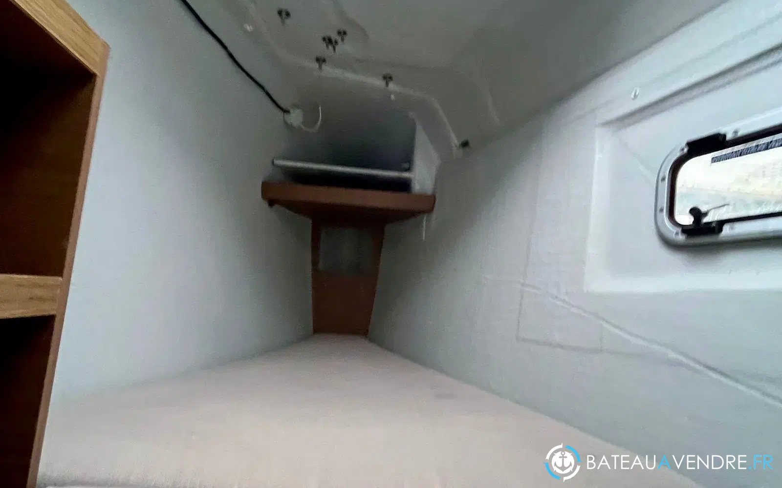 slider 23 Lagoon 42
