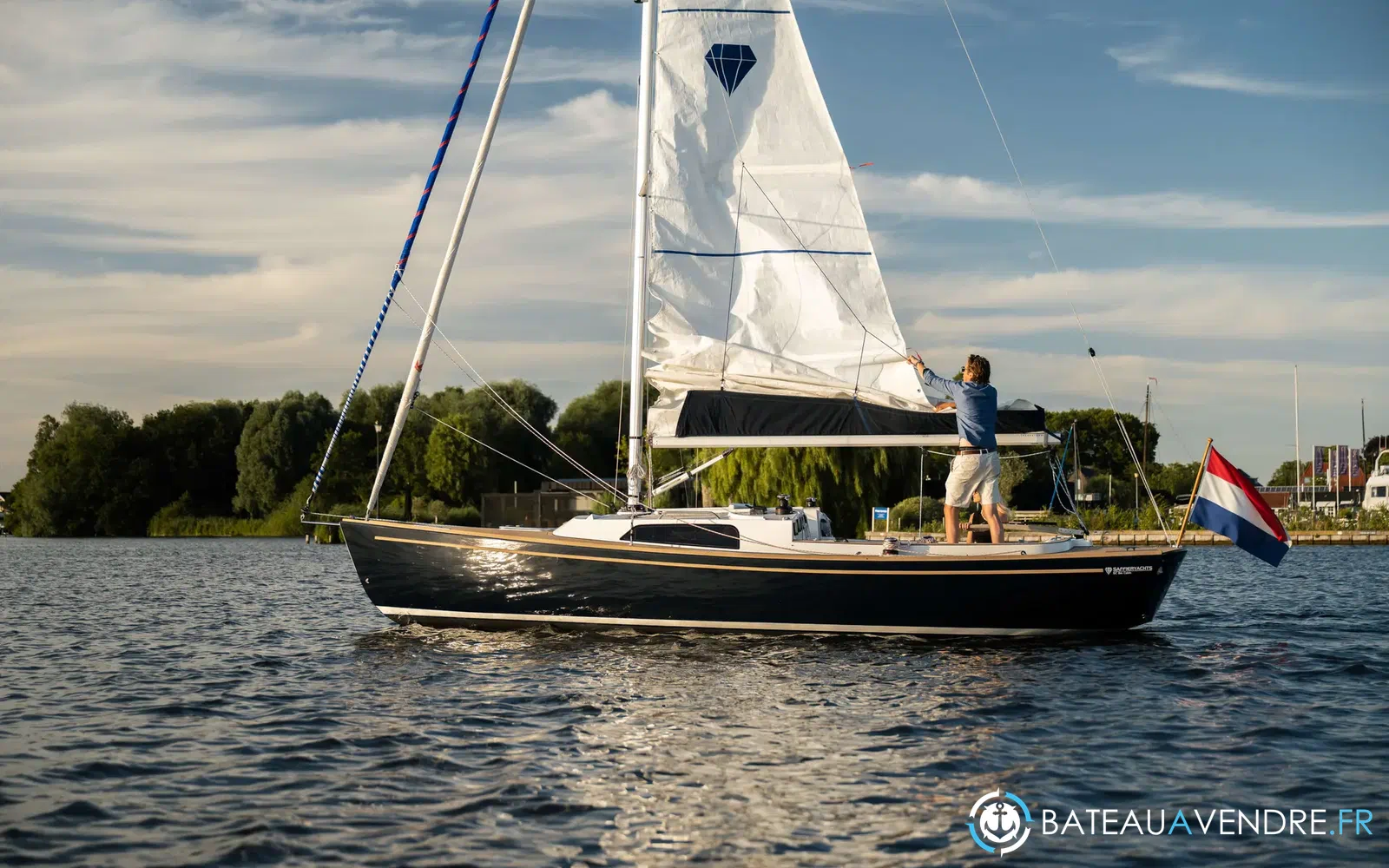 slider 12 Saffier SC 8 Cabin