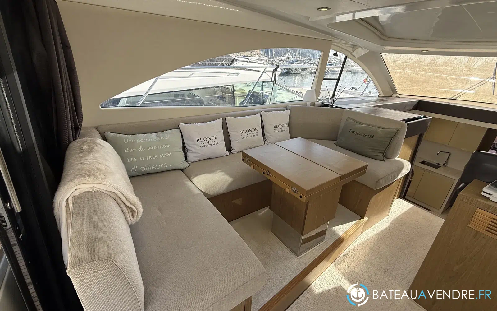 slider 20 Beneteau Gran Turismo 49