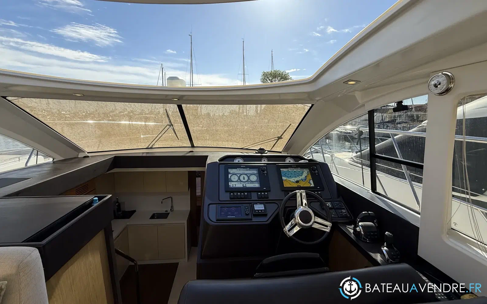slider 24 Beneteau Gran Turismo 49