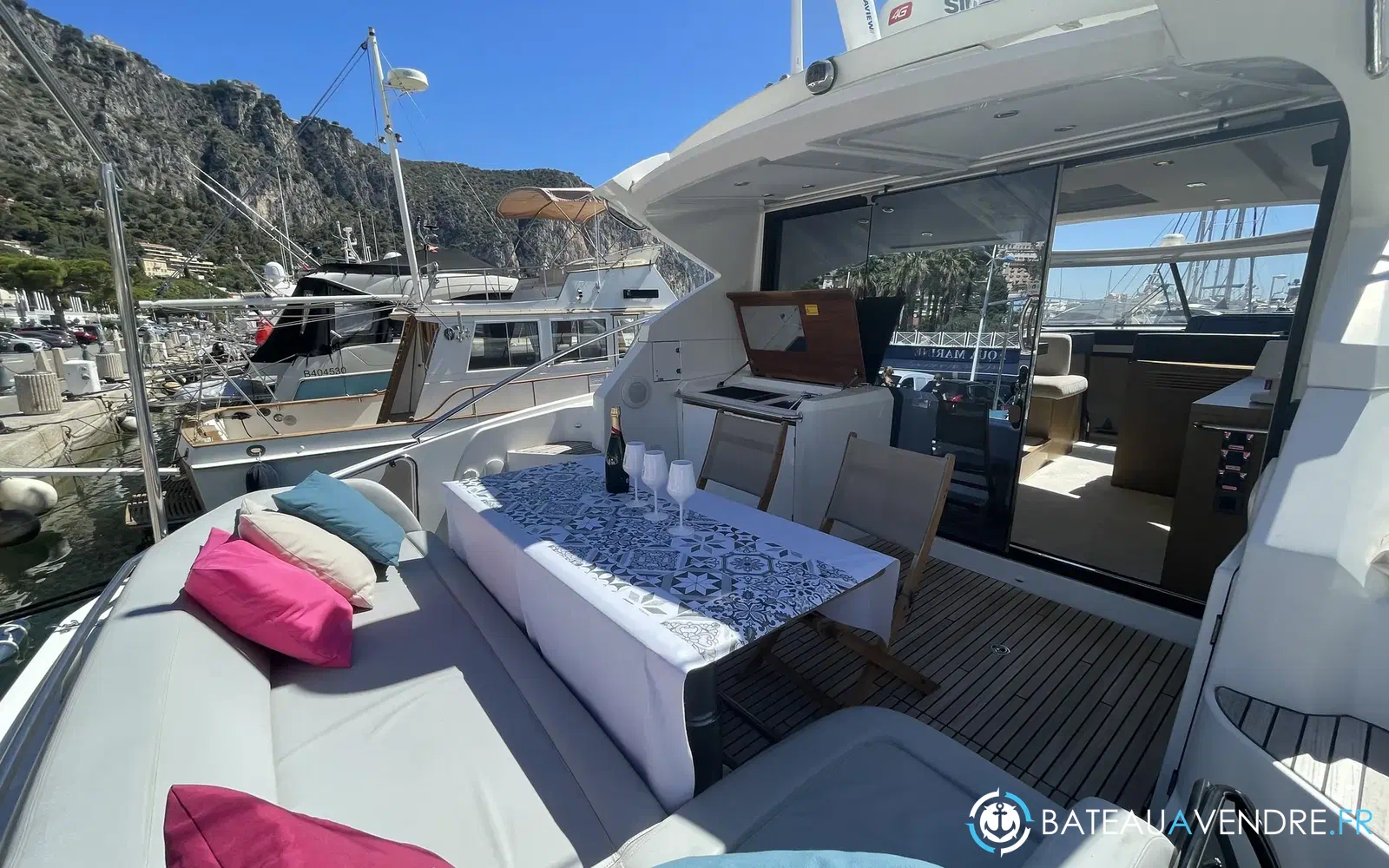 slider 2 Beneteau Gran Turismo 49