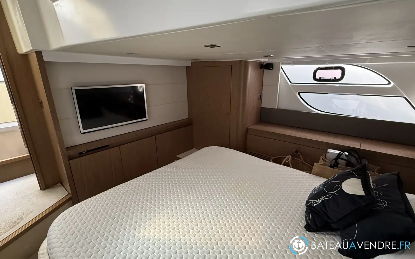 slider 35 Beneteau Gran Turismo 49