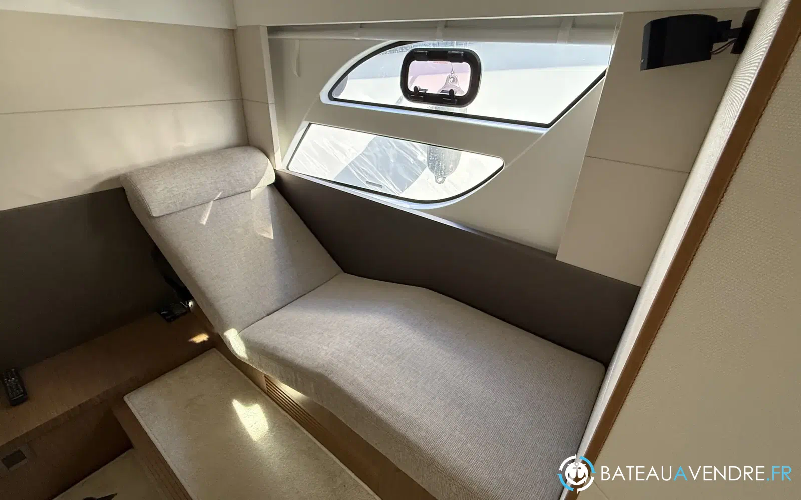 slider 36 Beneteau Gran Turismo 49