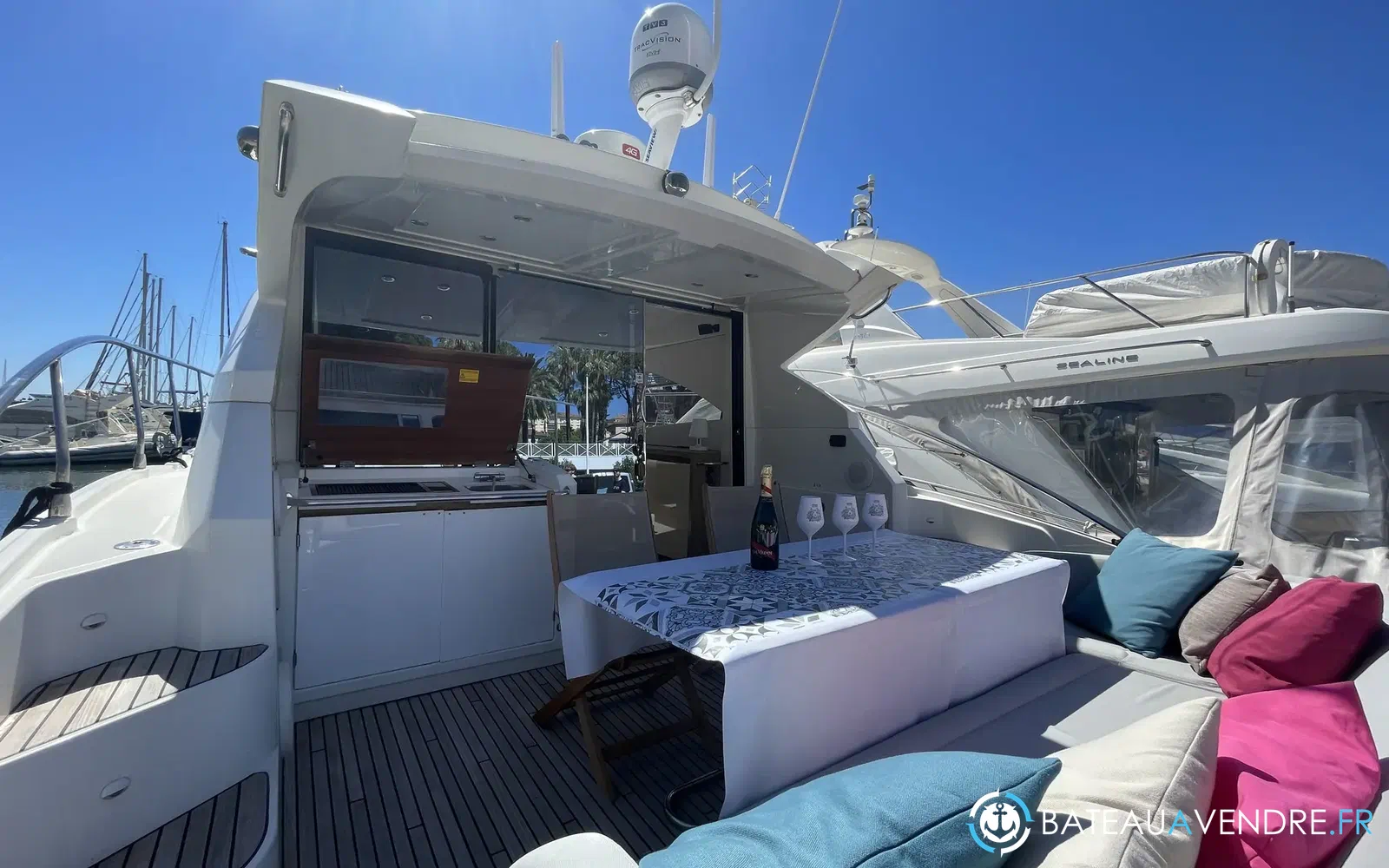 slider 3 Beneteau Gran Turismo 49
