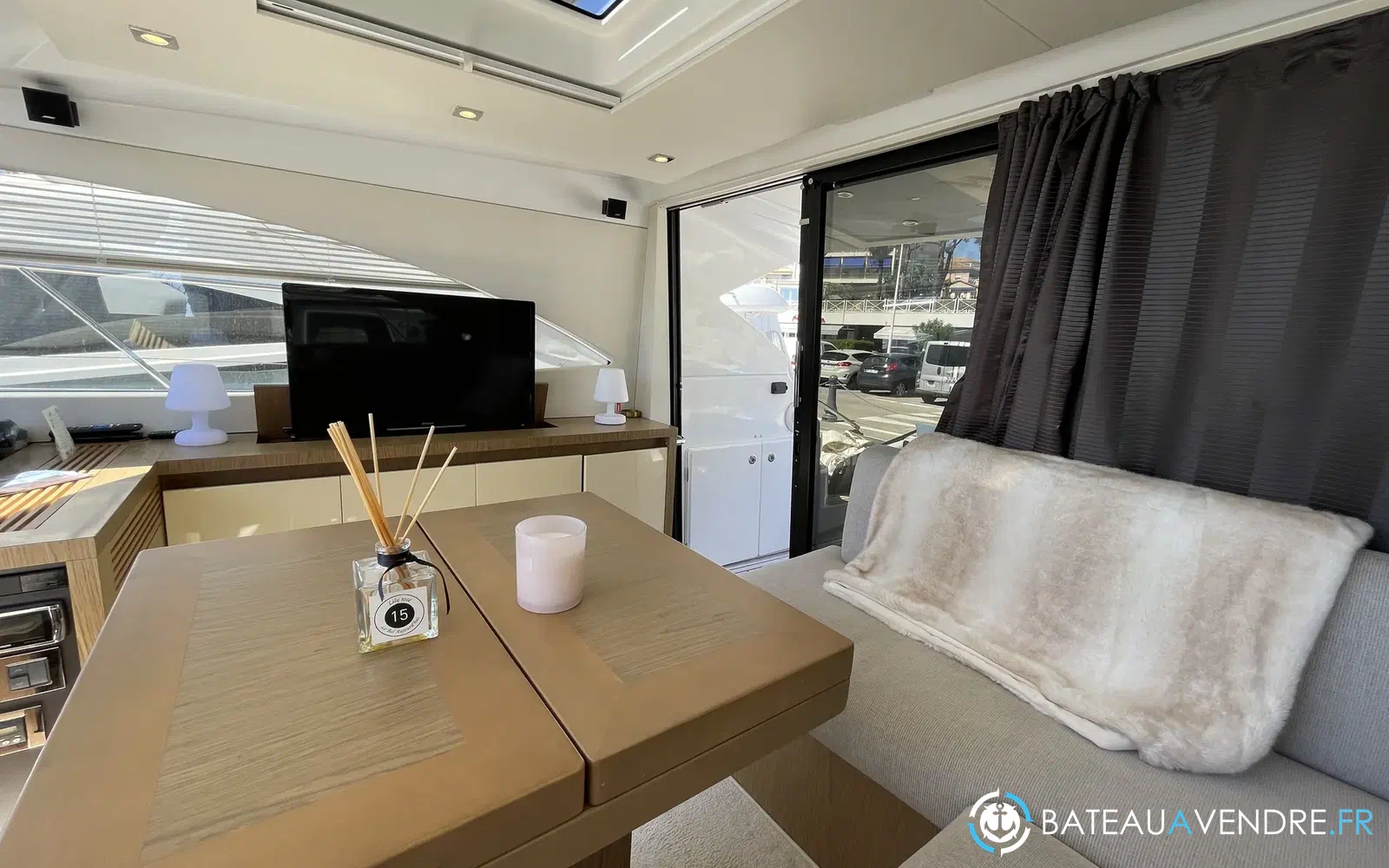 slider 51 Beneteau Gran Turismo 49
