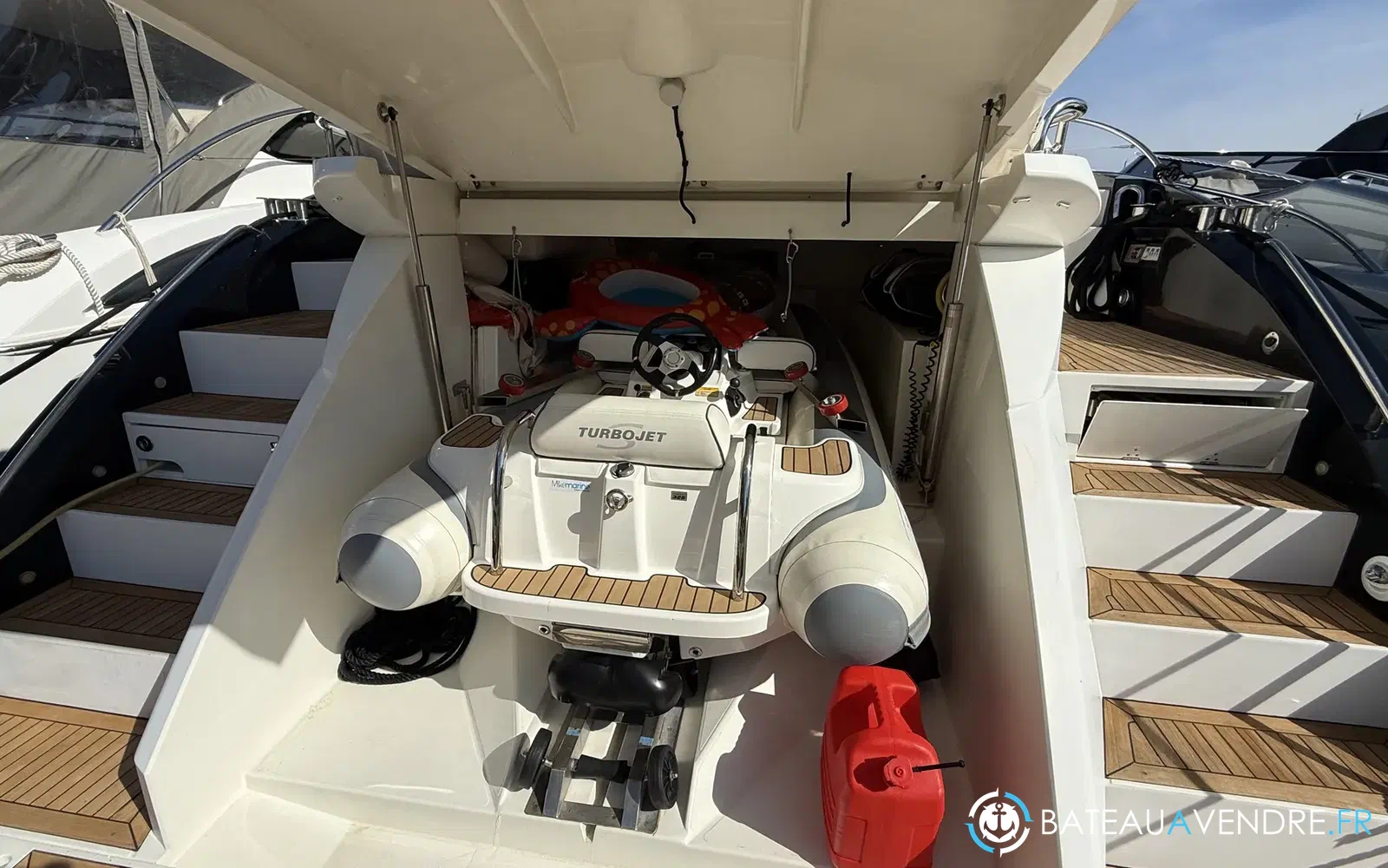 slider 51 Sunseeker Predator 60