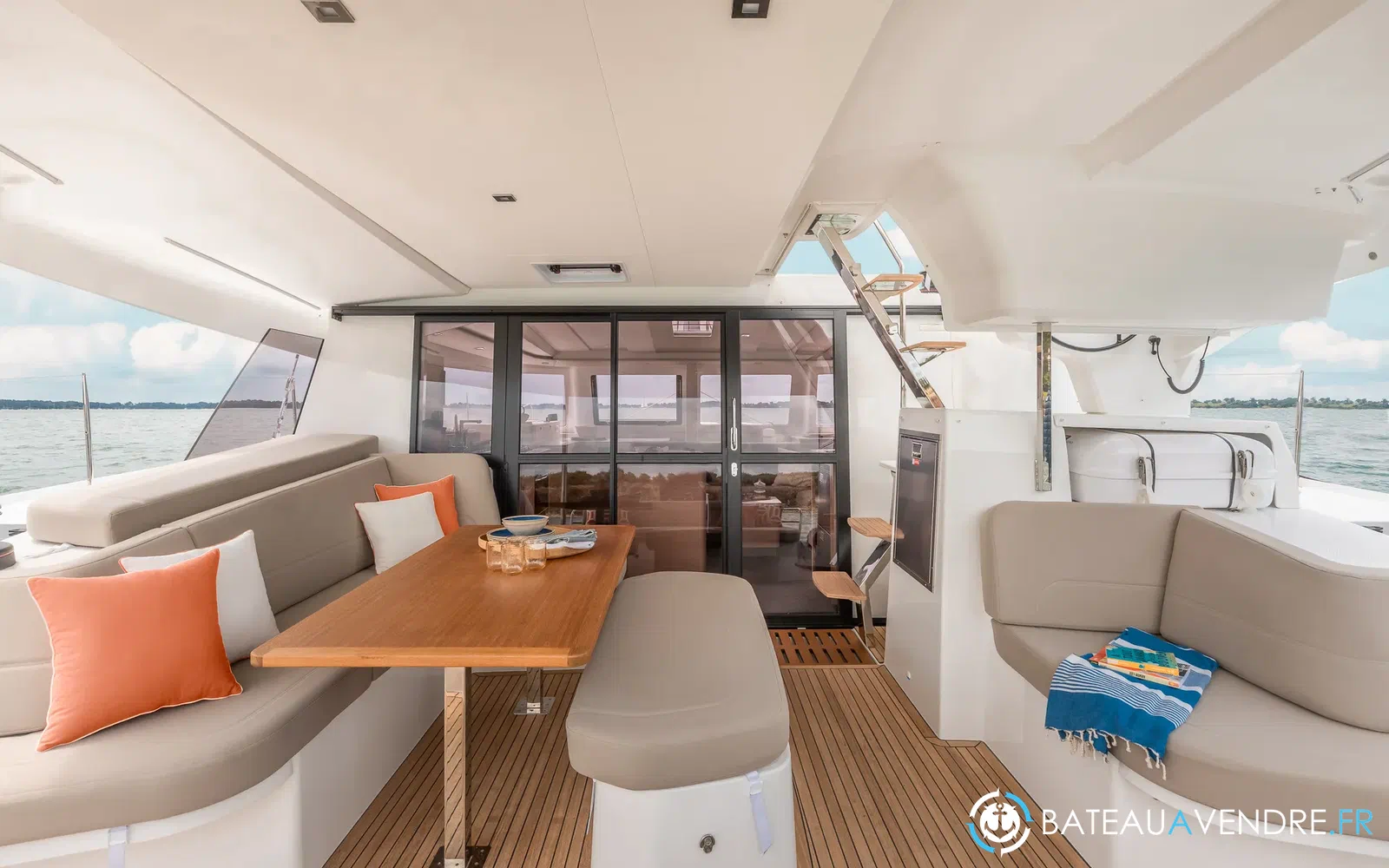 slider 52 Fountaine Pajot Lipari 41