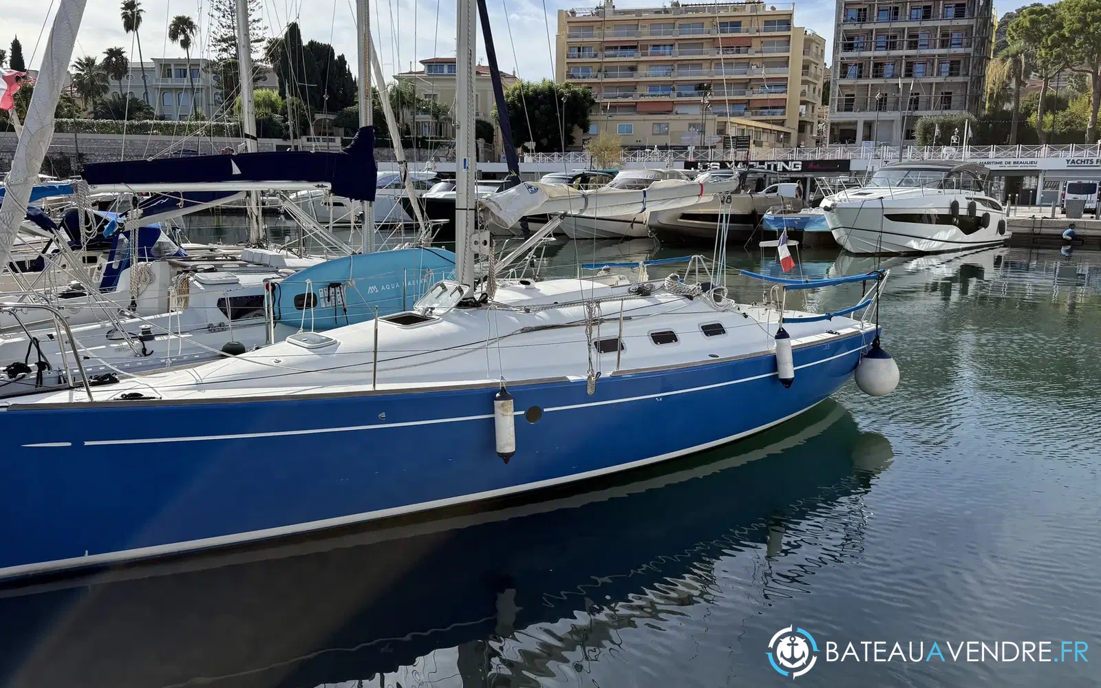 slider 1 Beneteau First 300 Spirit