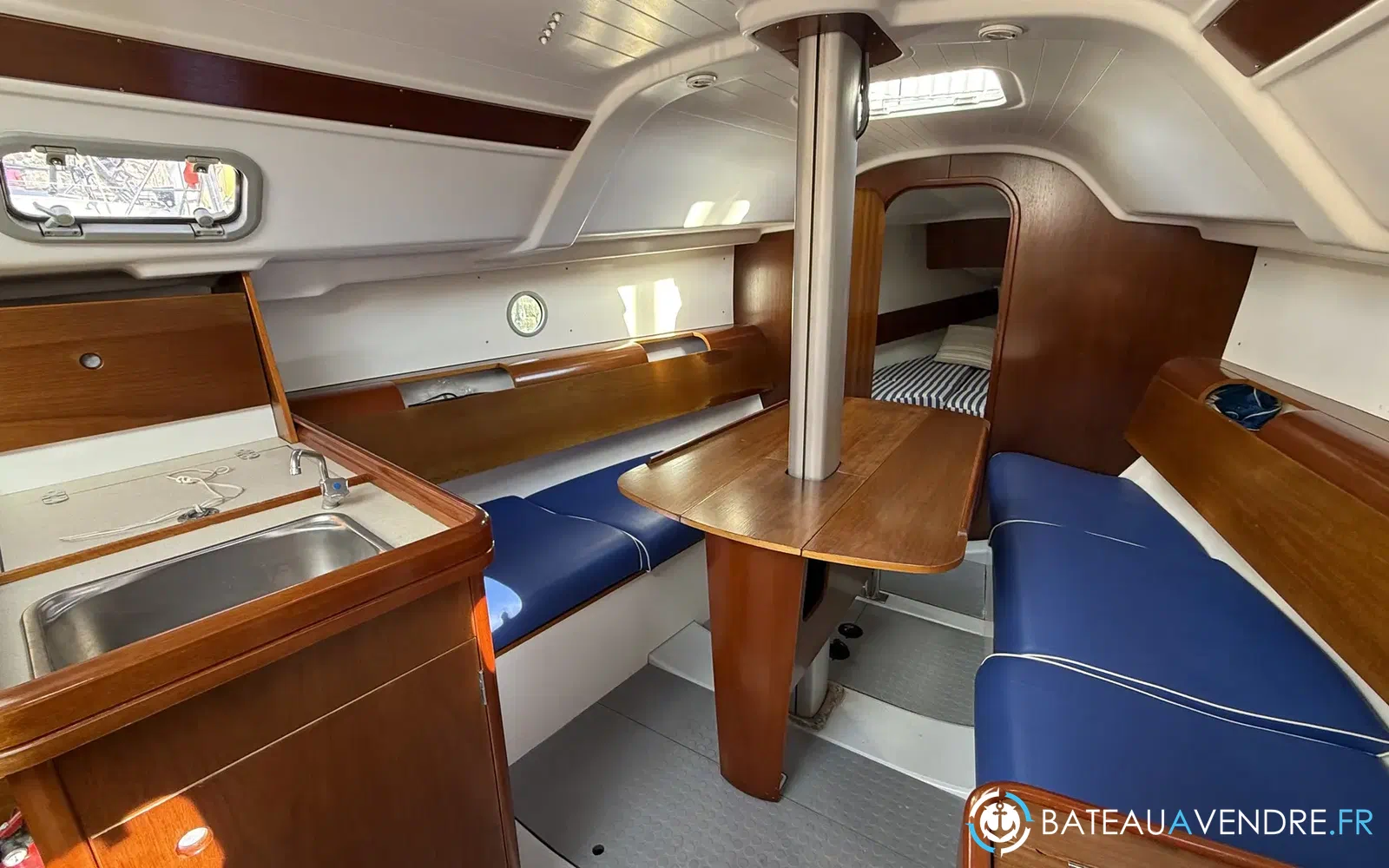slider 8 Beneteau First 300 Spirit