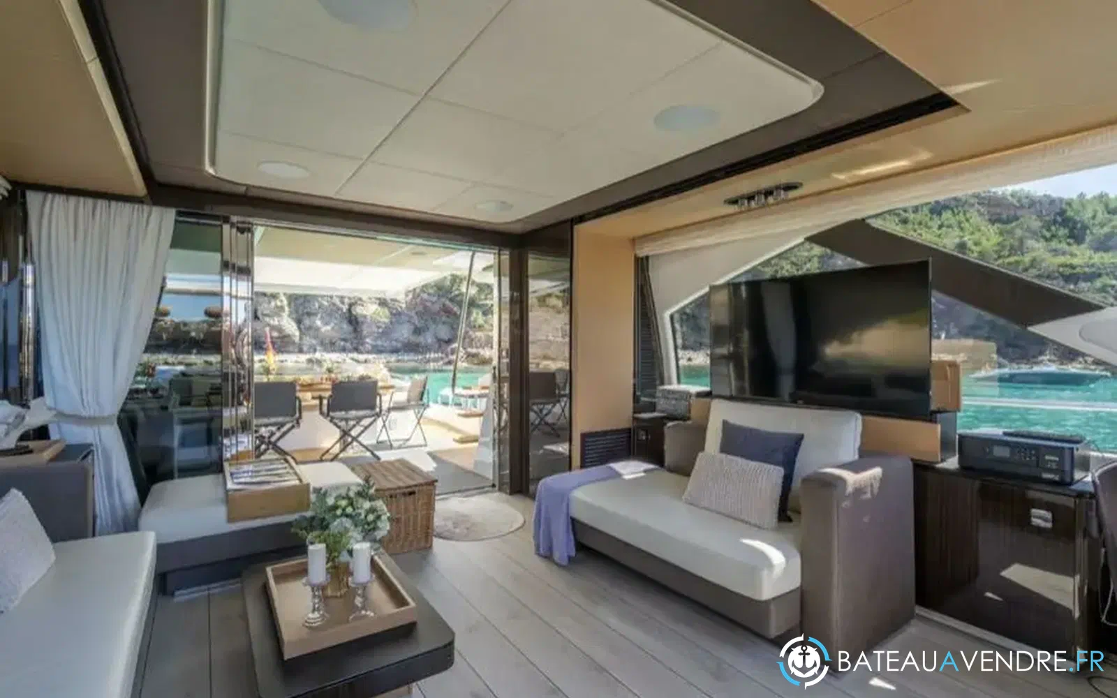 slider 15 Azimut 77 S