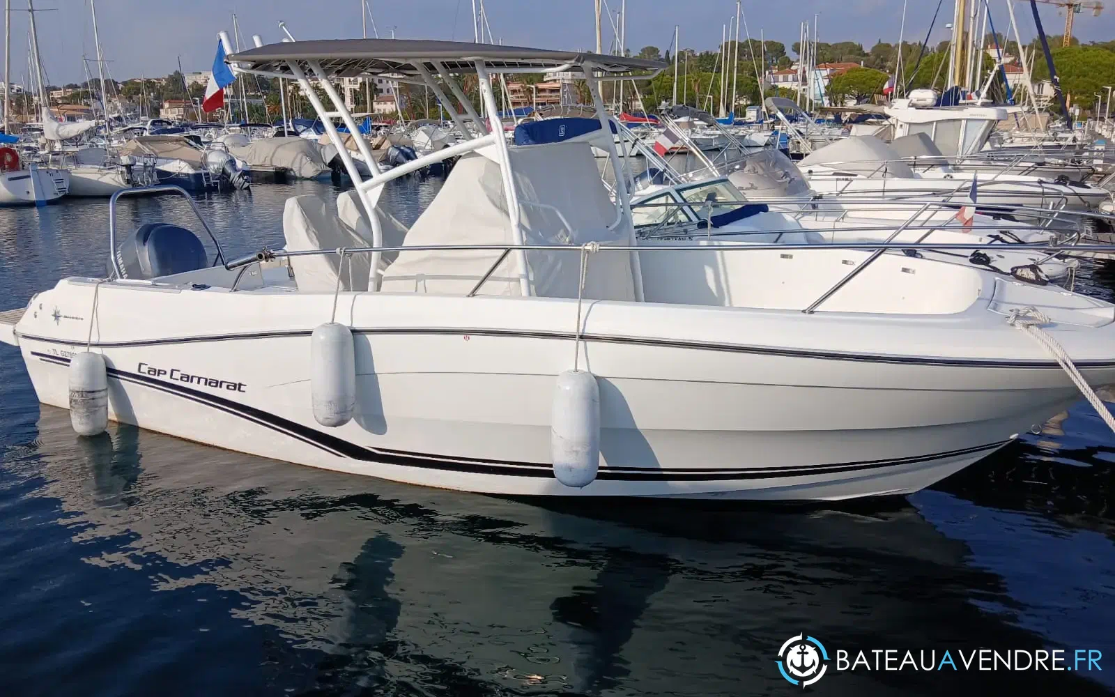 slider 0 Jeanneau Cap Camarat