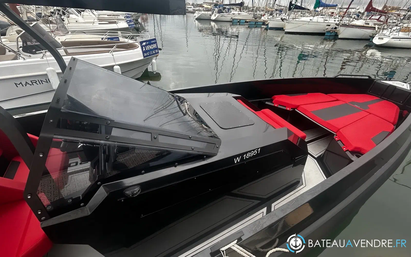 slider 1 Iron Boats 907