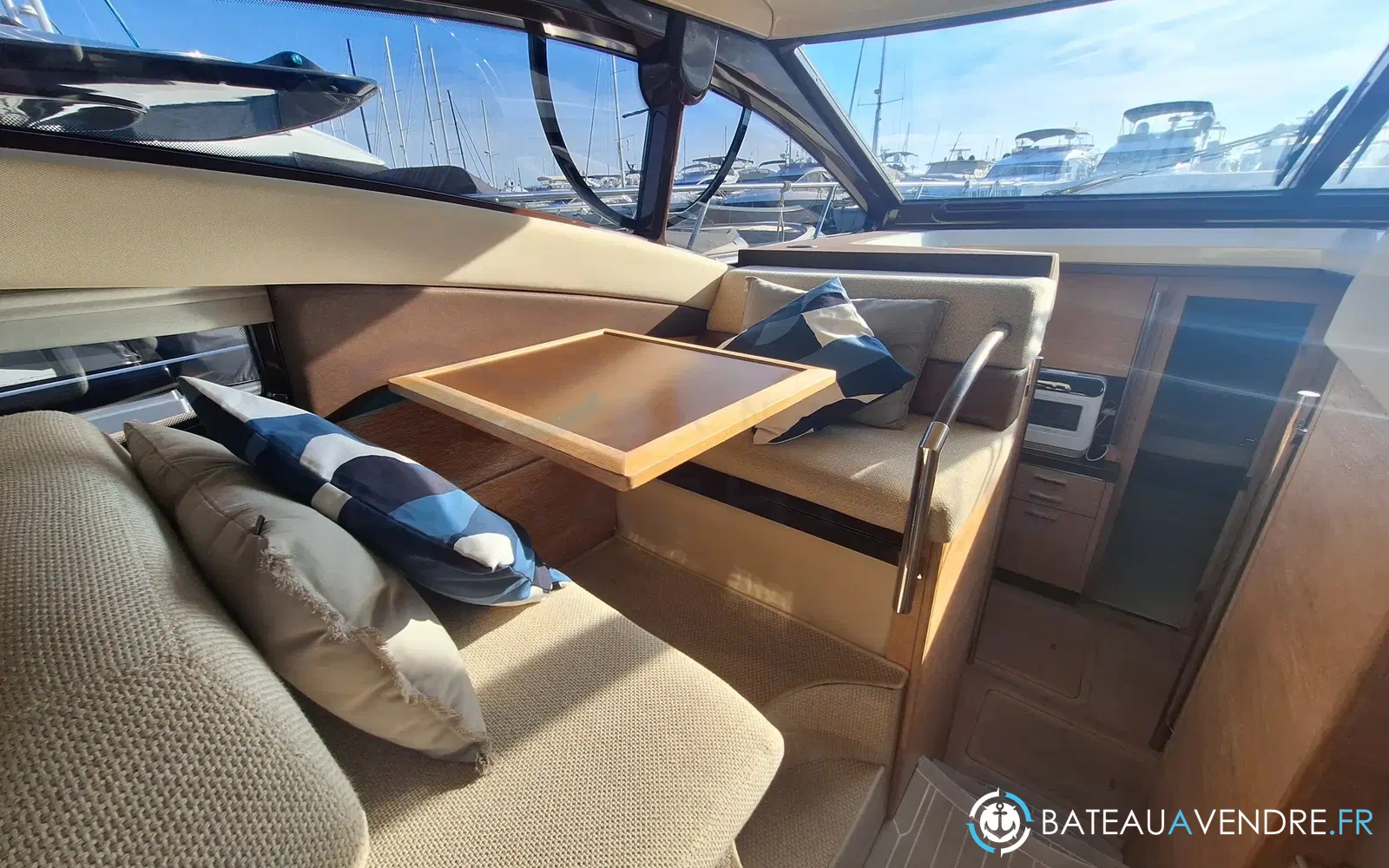 slider 15 Azimut 47