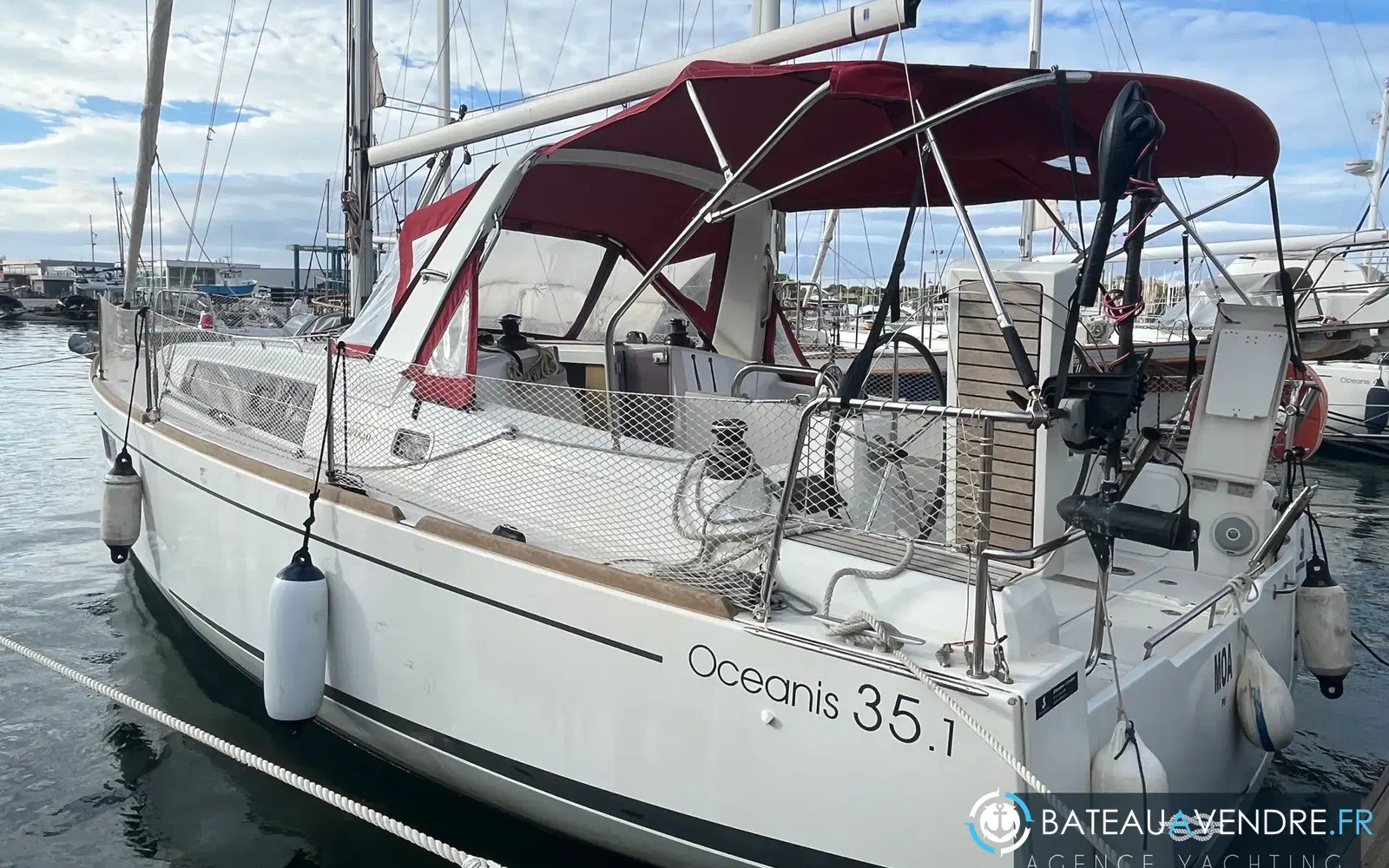 slider 4 Beneteau Oceanis 35.1