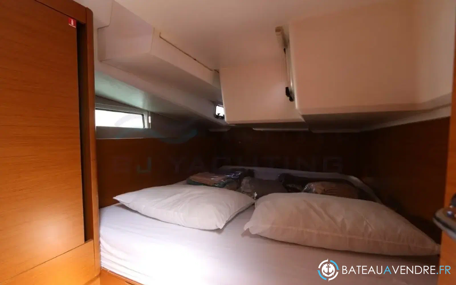 slider 15 Jeanneau Sun Odyssey 490