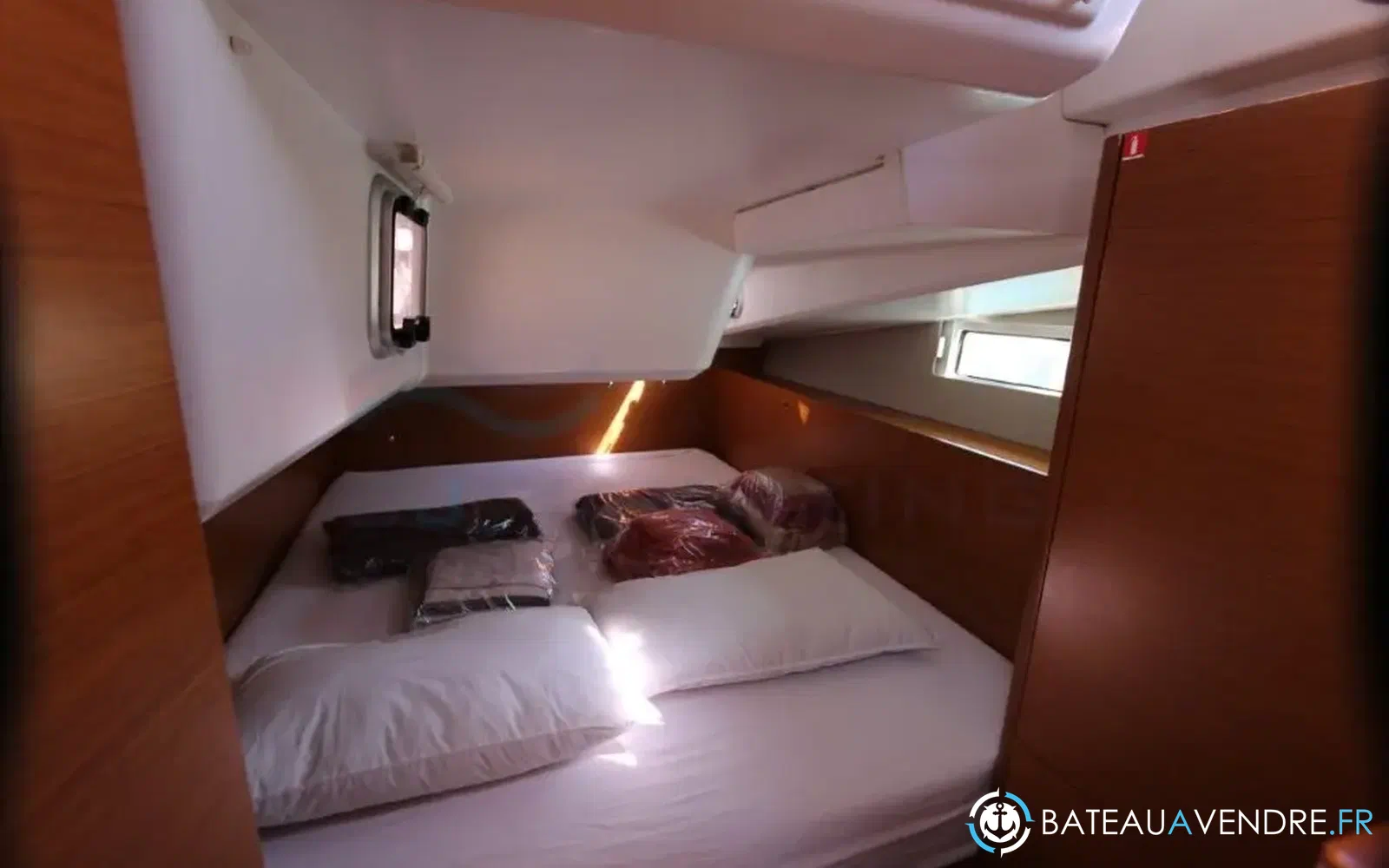 slider 18 Jeanneau Sun Odyssey 490