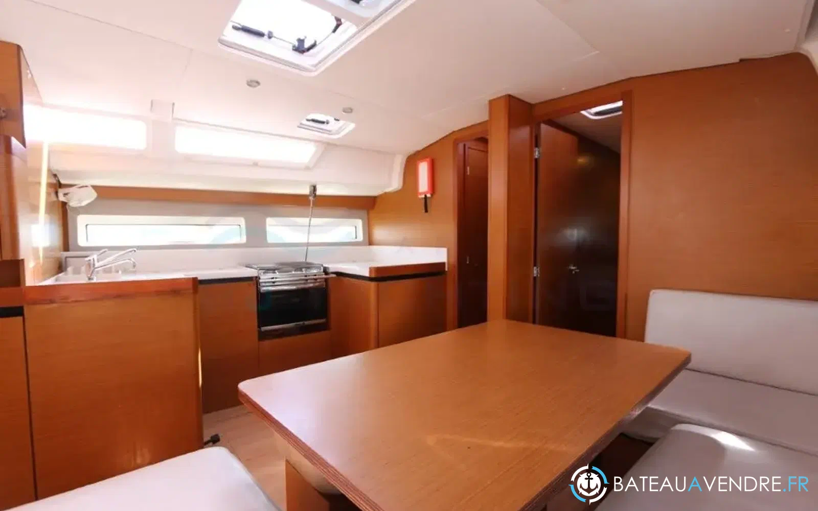slider 7 Jeanneau Sun Odyssey 490