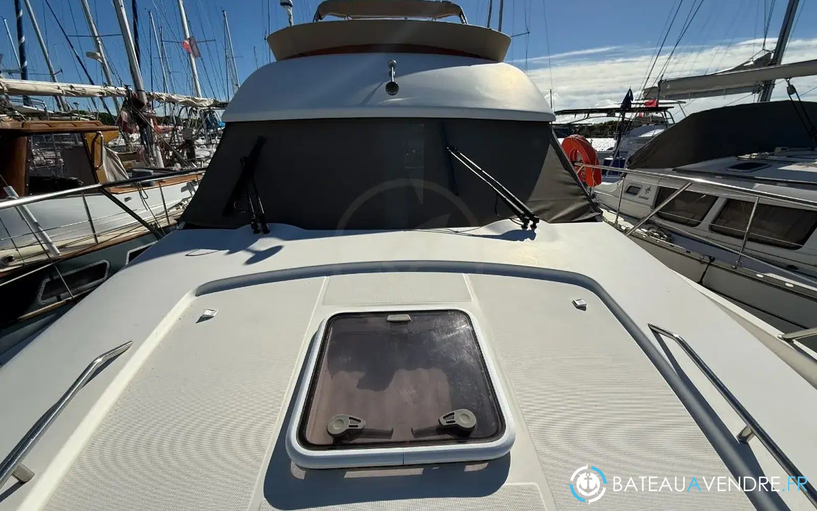 slider 12 Jeanneau Prestige 36